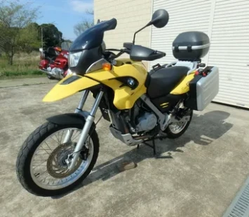 BMW F650GS 2004: надежный универсал для путешествий