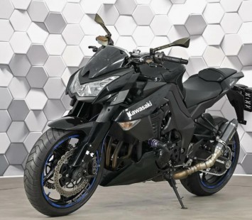 Kawasaki Z1000: обзор мощного японского naked bike с характером Sugomi